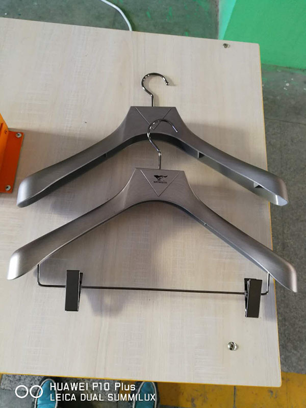 高檔衣架燙鉤加工