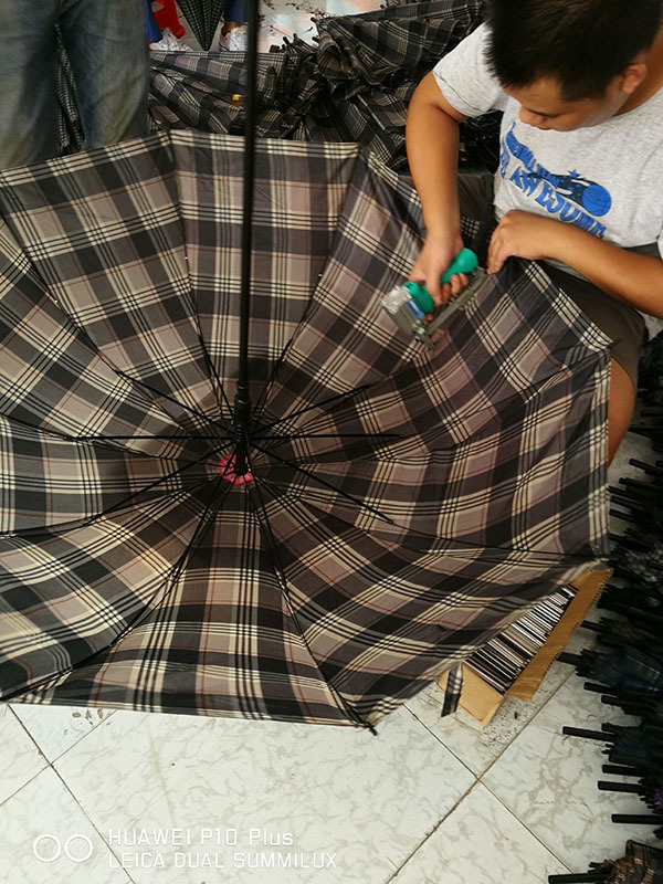 FS-28氣動縫傘機應用